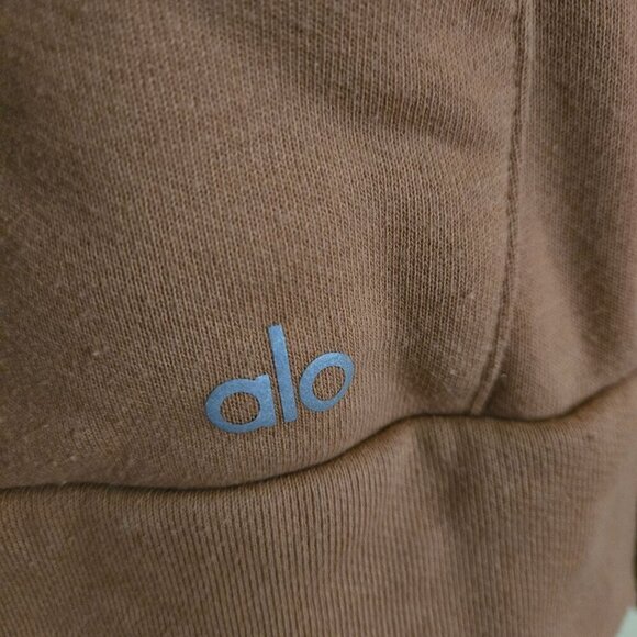 Alo Yoga Ripped Distressed Henna Rust Hoodie ASO DC Legends Size XS - Picture 8 of 9